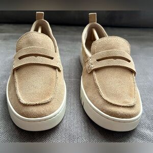Vionic Tan Suede Uptown Loafers for Women Size 9M NIB